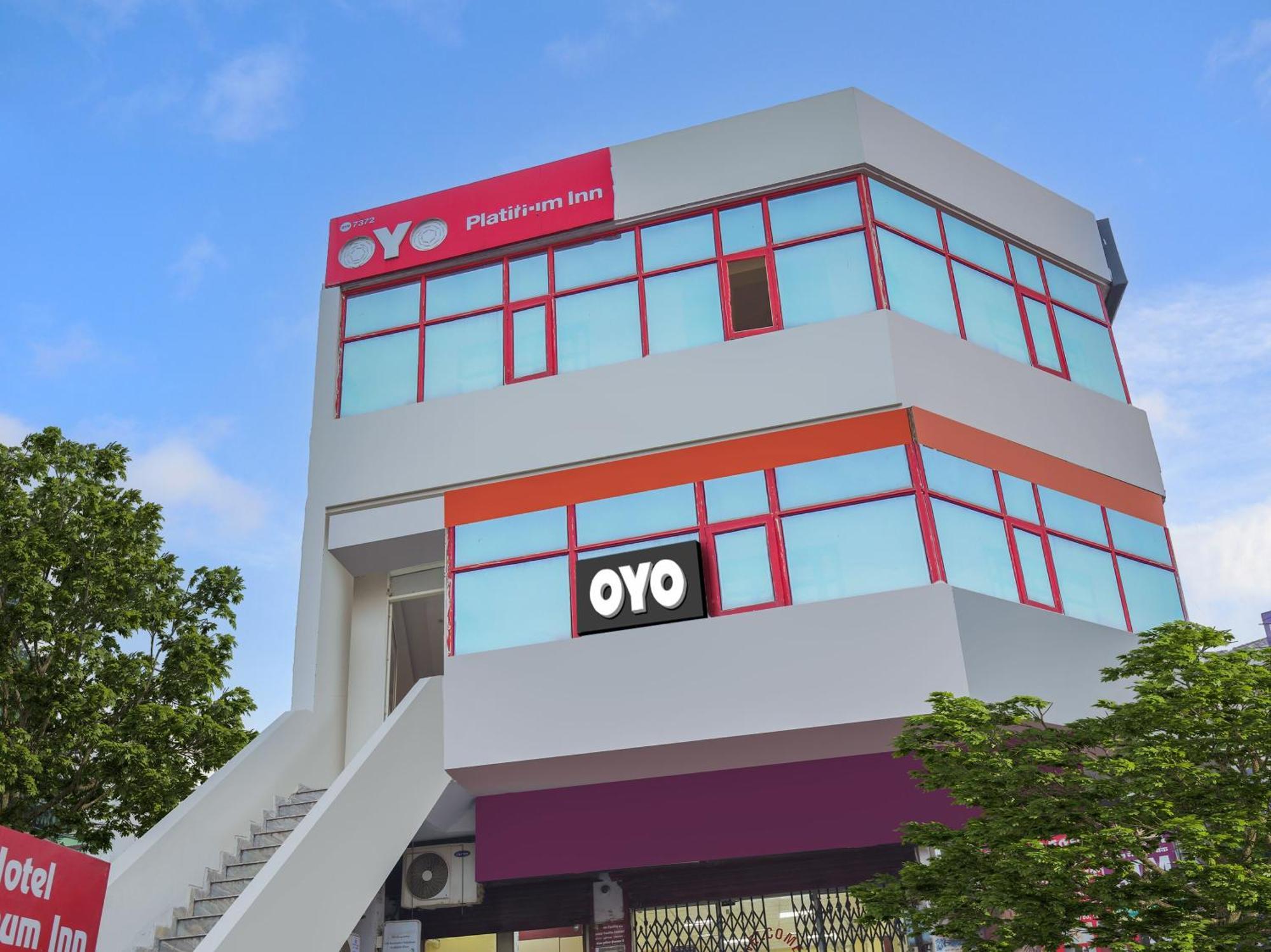 Hotel O Platinum Inn Nayagaon Екстер'єр фото